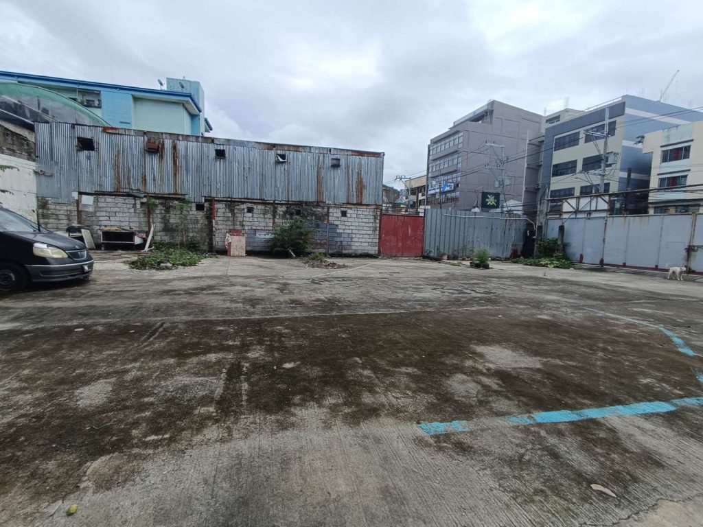 Lot for Lease in  Malate, Manila